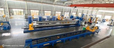 Can an Epoxy Horizontal Winding Machine wind with different wire colors?